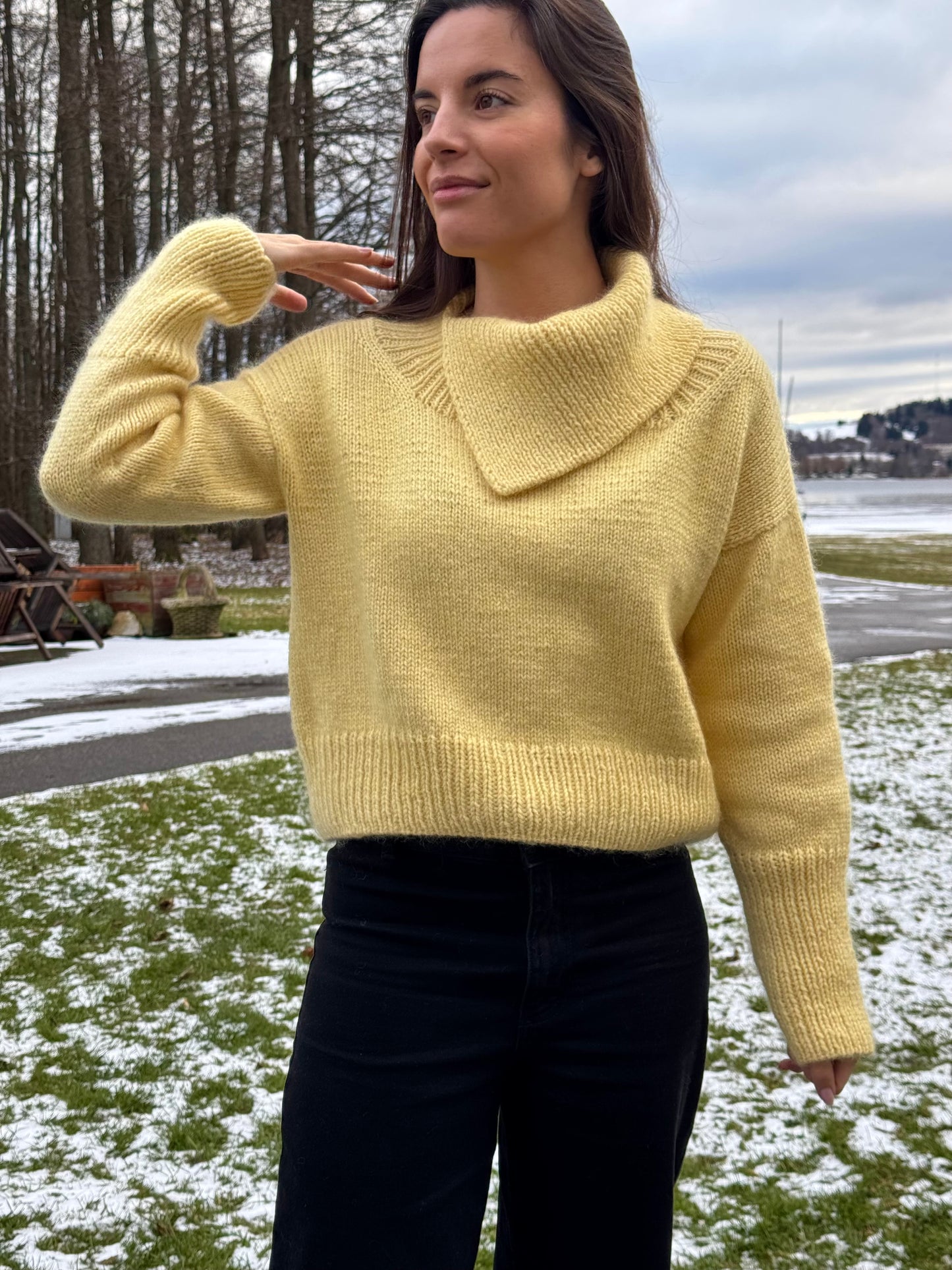 Oversized Turtleneck Jumper Knitting Pattern for Women